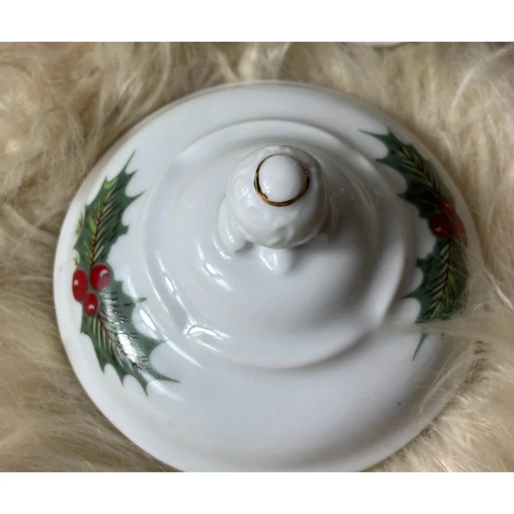 Royal Kent Poland Christmas Holly Creamer Sugar Bowl Set‎ Holiday